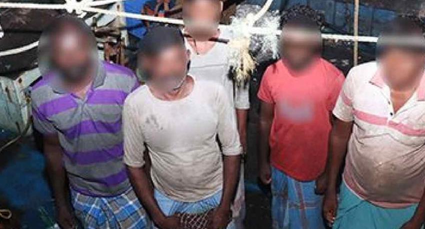ඉන්දීය ධීවරයින් 22ක් ඩෙල්ෆ් මුහුදේදී අත්අඩංගුවට